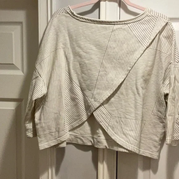 Anthropologie Top Size S - Picture 2 of 4